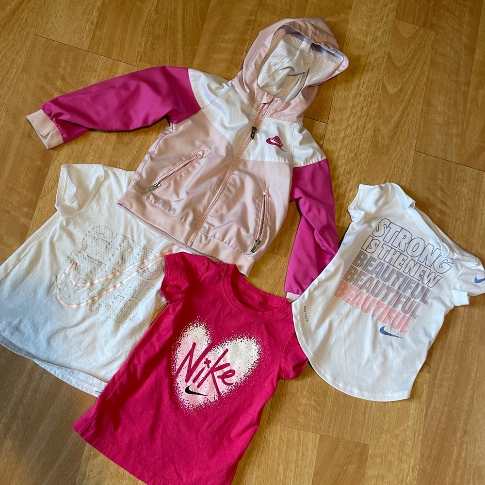 Little girls Nike lot